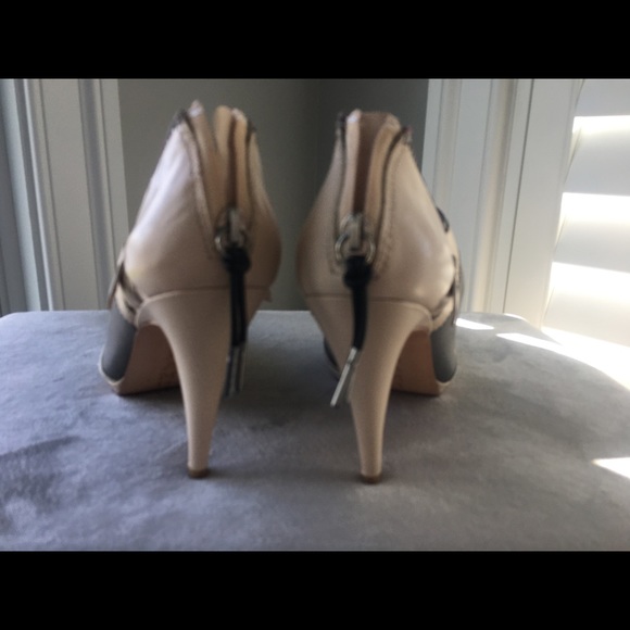 L.A.M.B. Heels - Picture 6 of 8